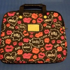 Betseyville Laptop bag